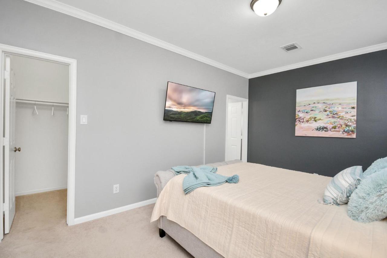 3br 3ba Upscale Luxury In The Heights Hébergement de vacances