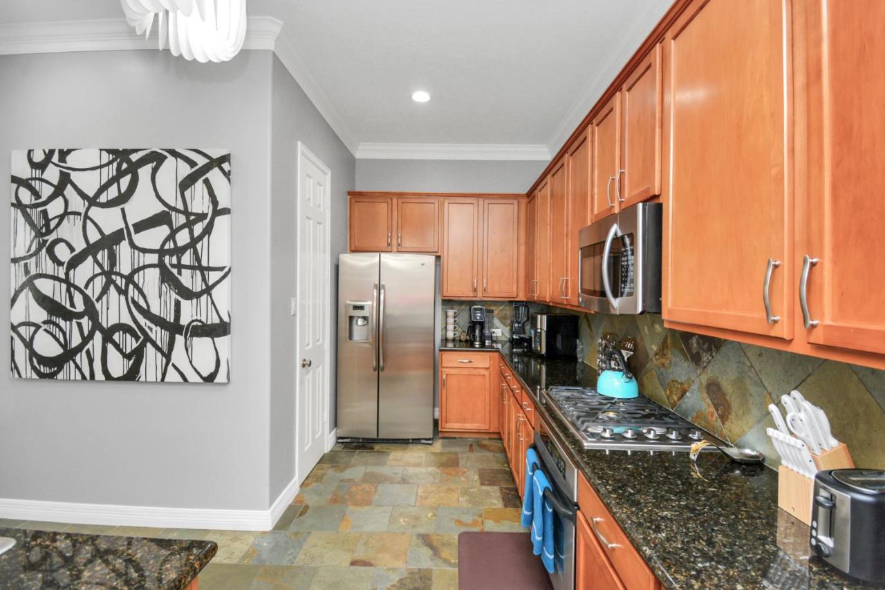 3br 3ba Upscale Luxury In The Heights Hébergement de vacances